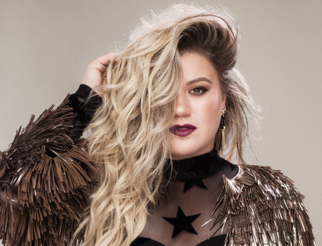 Kelly Clarkson Considers Re-recording Her Early Hits