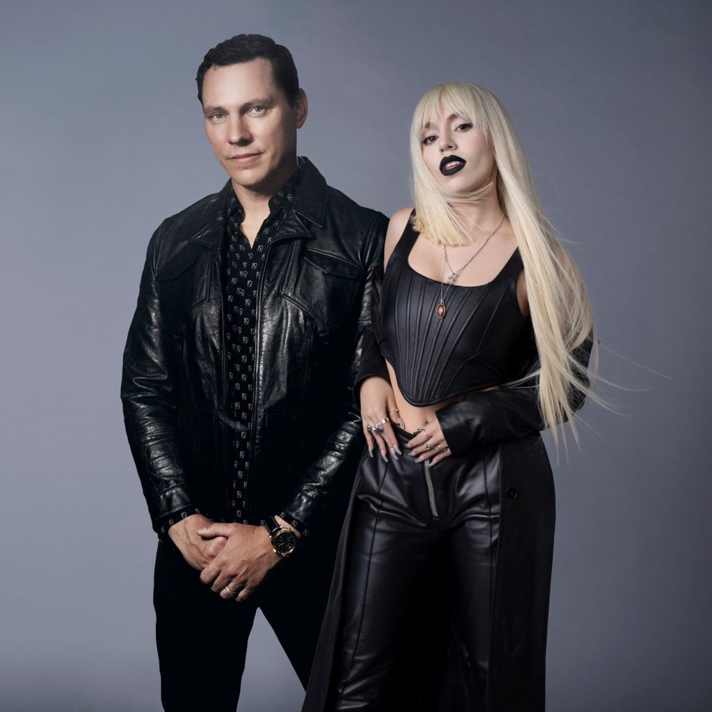 Tiësto & Ava Max Party With "The Motto"