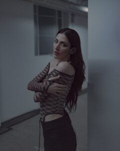 Caroline.Polachek.On.Tour