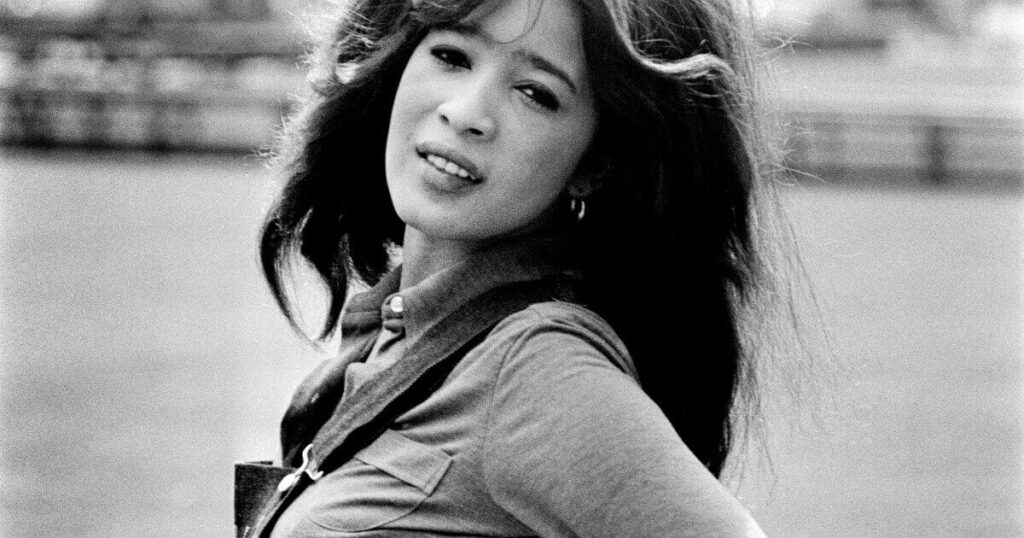 Iconic Singer Ronnie Spector Loses Battle with Cancer