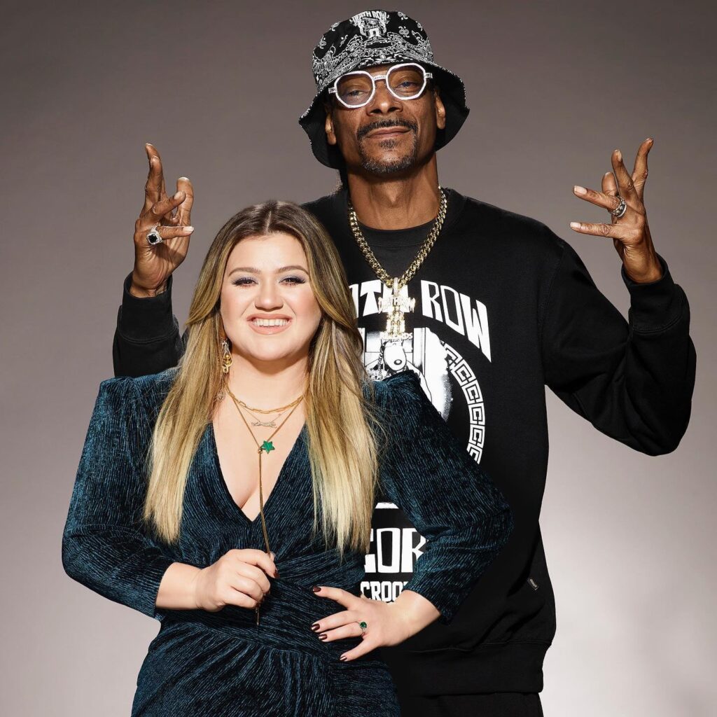 Snoop Dog & Kelly Clarkson Set to Host "American Song Contest"