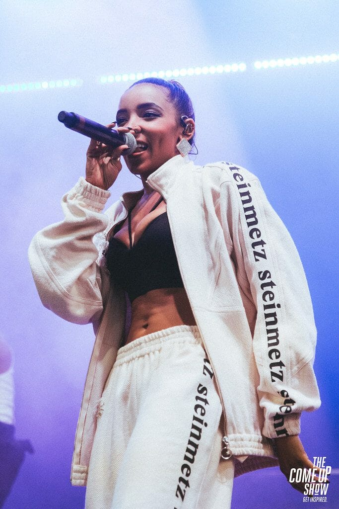 Tinashe Breaks Through on '333 (Deluxe)'