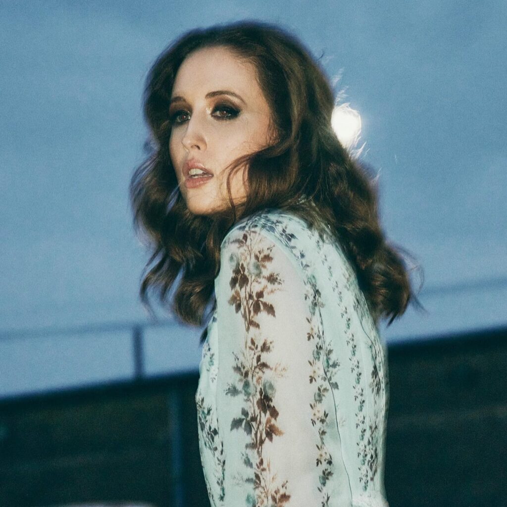 Alice Merton blindside