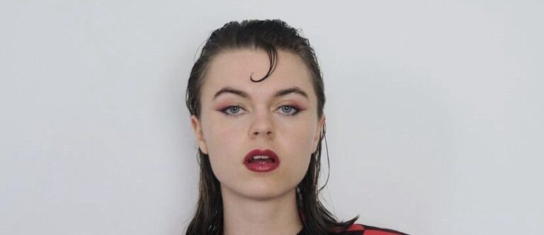 Ellie Dixon Is The "CEO Of Watching Television"