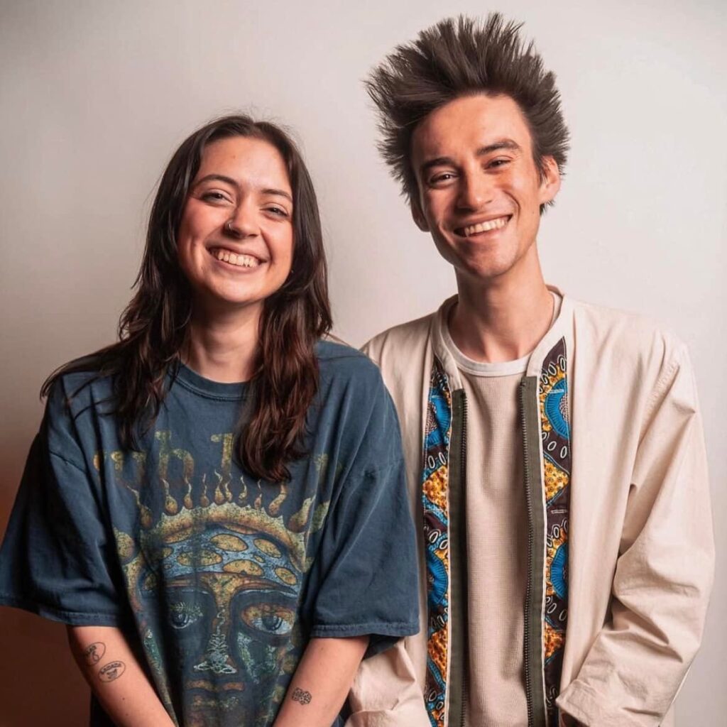 Jacob Collier Recruits Lizzy McAlpine & John Mayer For "Never Gonna Be Alone"