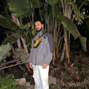 Drake recruits Tristian Thompson for the 9-minute long "Falling Back" video from his seventh solo studio album, Honestly, Nevermind. Although Drake's new project is wildly successful and a cultural moment, it has strange of downtempo arrangements and delusional lyrics.