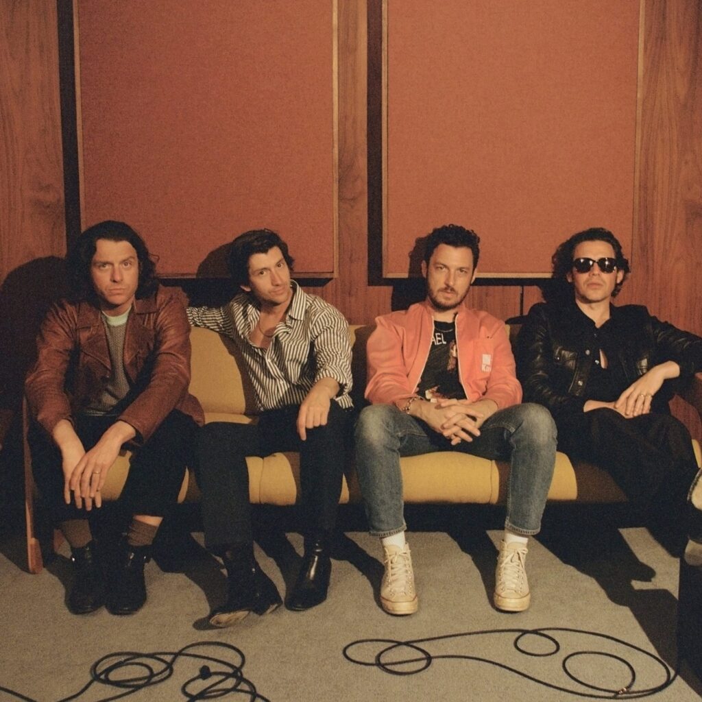The Arctic Monkeys Are Back After 4 Years With A New Single: “There’d Better Be A Mirrorball”