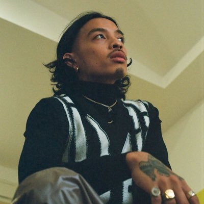 Melbourne-raised artist RINI makes a big splash in the U.S. and with the  gloomy  "Haunt Me" he pushes the envelope to stardom. From his old R&B covers on YouTube, his debut album Constellations, and his latest releases, Music Daily celebrates that dedication to R&B perfection worthy of a Music Discovery highlight.