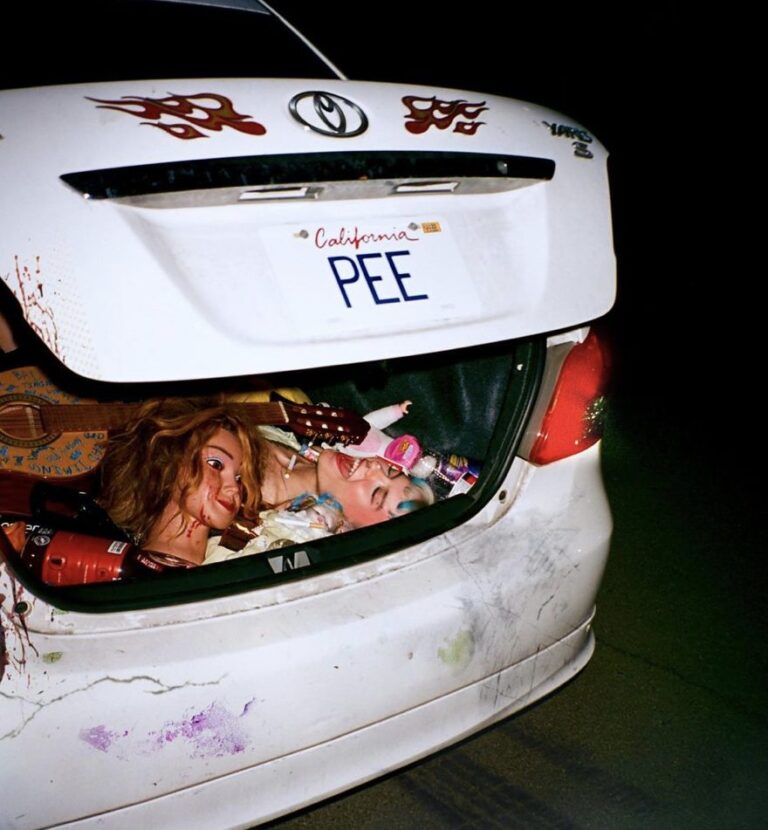 Following the release of her latest hits, "All My Fault" and "HEAD," TikTok star Devon Again walks her way up and drops her new EP, 'PEE.'