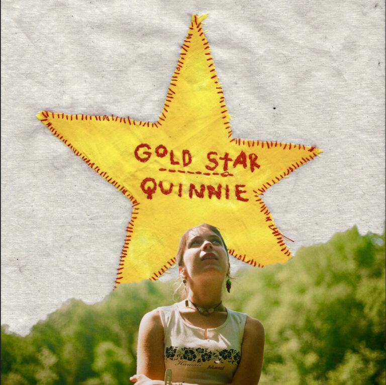 After the success of "touch tank," quinnie drops her two Christmas singles "Silver Bells" and "Silver Second."