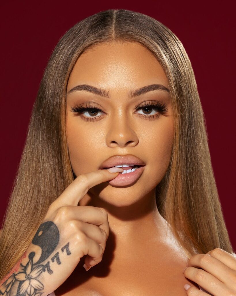 After Latto’s worldwide success dabbling in pop music with the 2x platinum “Big Energy,” she utilizes a similar method for "Lottery."