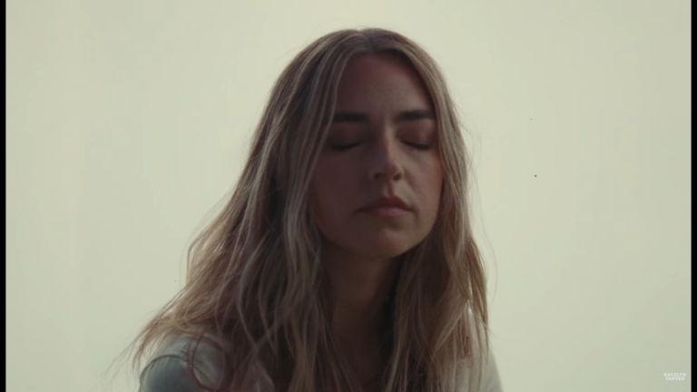 Katelyn Tarver drops new single "Starting To Scare Me"