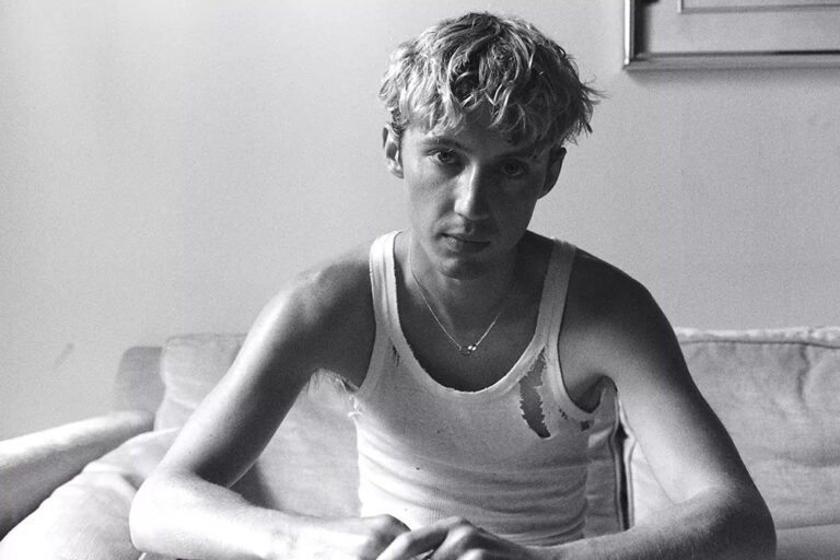 Troye Sivan announces his first full-length album in five years, Something To Give Each Other, with the euphoric single, "Rush." The song is Sivan's lead single from his upcoming third studio-album, Something To Give Each Other, out October 14.
