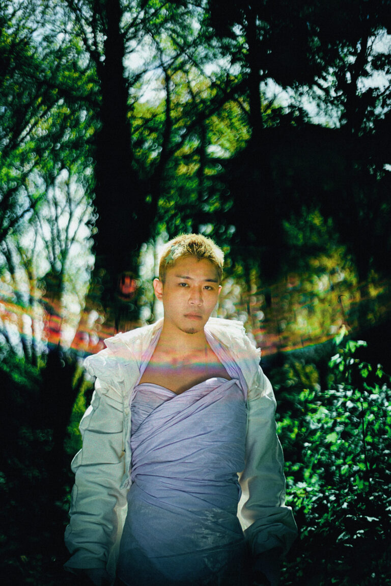 The airy and siren-like "Hourglass" is Keny Chan's the lightest (and most heartwarming) song in his discography... thus far.