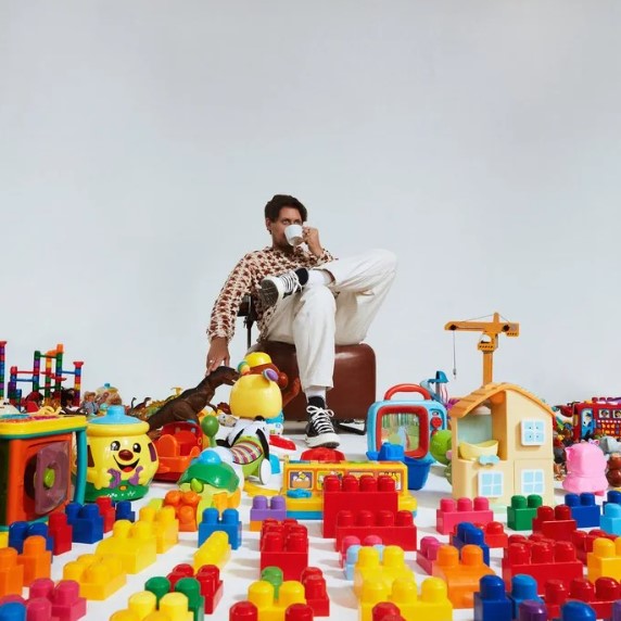 The cover art for "When Will We Land," the debut album from London-based electronic producer Barry Can't Swim.