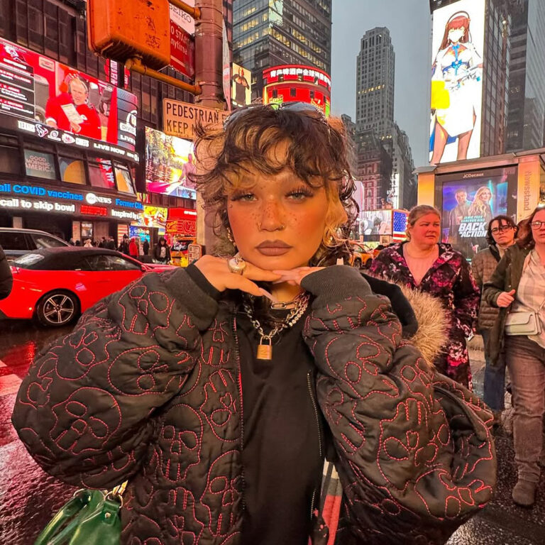 A still of Lola Young, a major riser in the latest Music Daily Tracks report (01/31) alongside Travis Scott and Supa King. Taken from @lolayoung on Instagram.